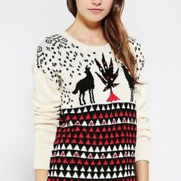 Urban Outfitters BDG Animal Games Pot Leaf Chunky Oversized Sweater Knit Weed L‎ - Picture 3 of 15